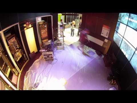 Taking INTEROP 2011 Into The Clouds - Building The Booth [High Quality] [HQ]