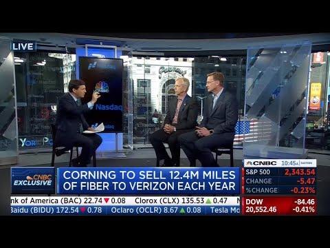 CNBC Exclusive: Verizon & Corning CEOs On 5G Fiber Deal