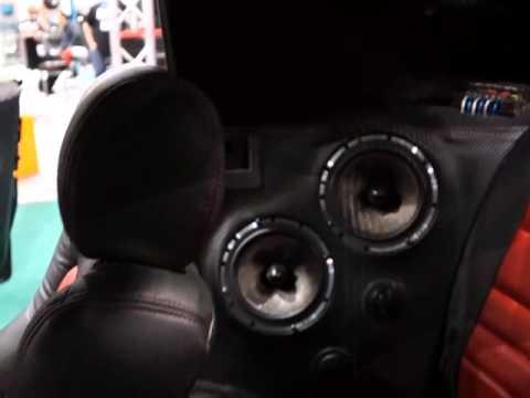 2013 CES: Customized Car Stereo Video Rocks CES (91 GTE)